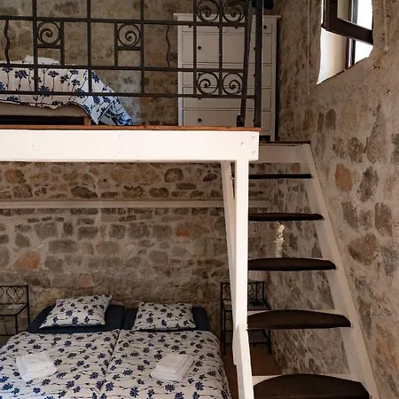 Bed & Breakfast Fleur De Lys 3*