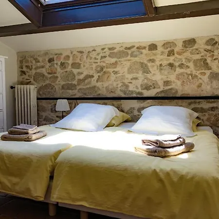 Fleur De Lys Bed & Breakfast 3*